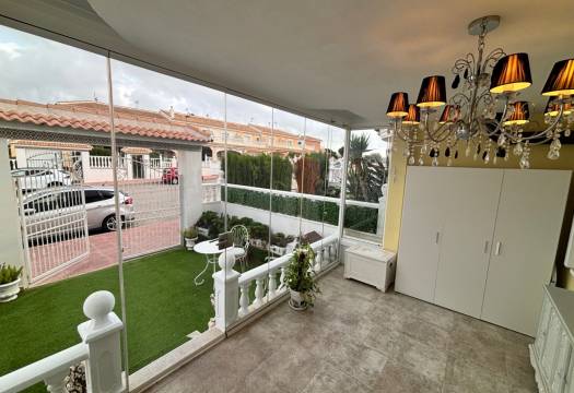 Reventa - Villa / Chalet - Benijofar - Monte Azul