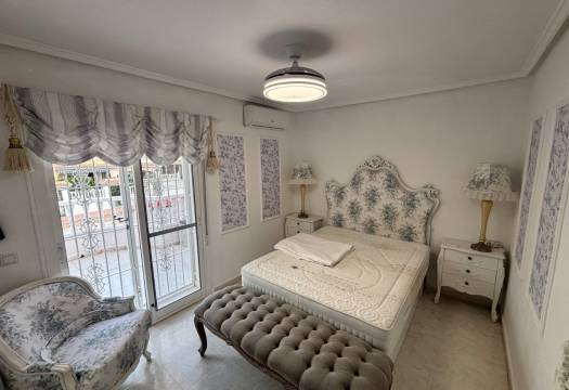 Reventa - Villa / Chalet - Benijofar - Monte Azul