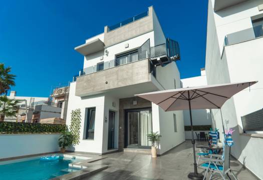 Villa / Chalet - Reventa - Torrevieja - La Florida