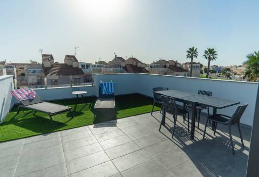 Reventa - Villa / Chalet - Torrevieja - La Florida