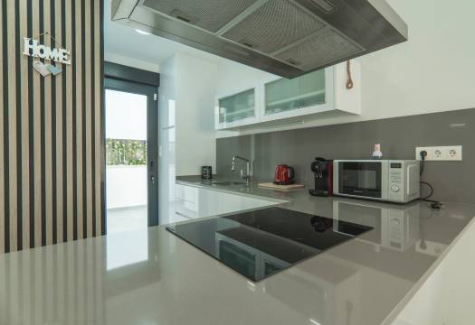 Reventa - Villa / Chalet - Torrevieja - La Florida