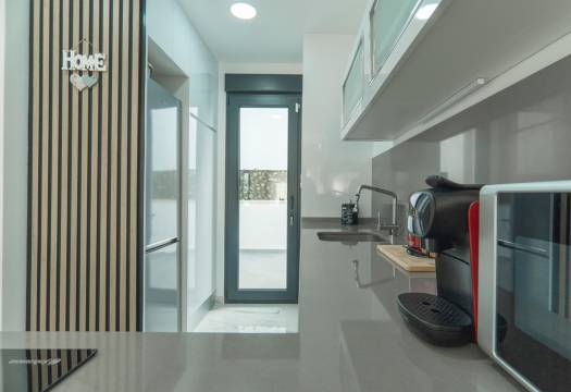 Reventa - Villa / Chalet - Torrevieja - La Florida