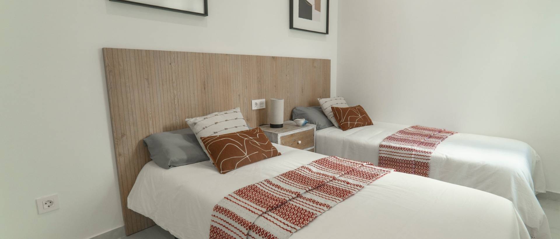 Reventa - Villa / Chalet - Torrevieja - La Florida