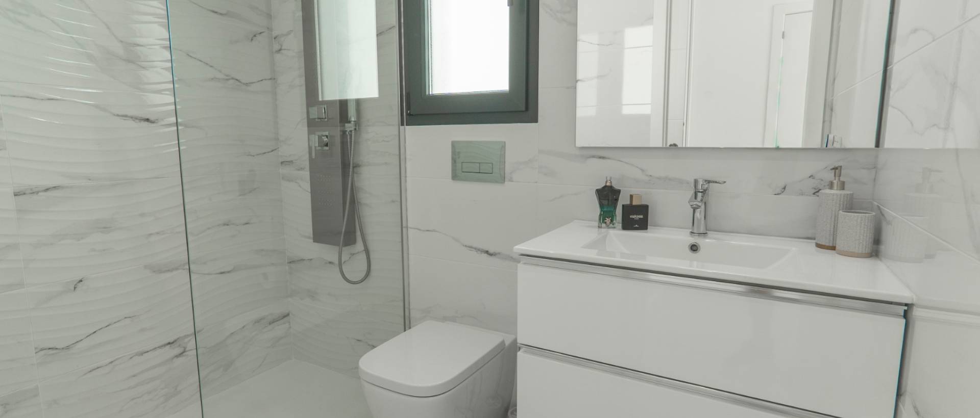 Reventa - Villa / Chalet - Torrevieja - La Florida