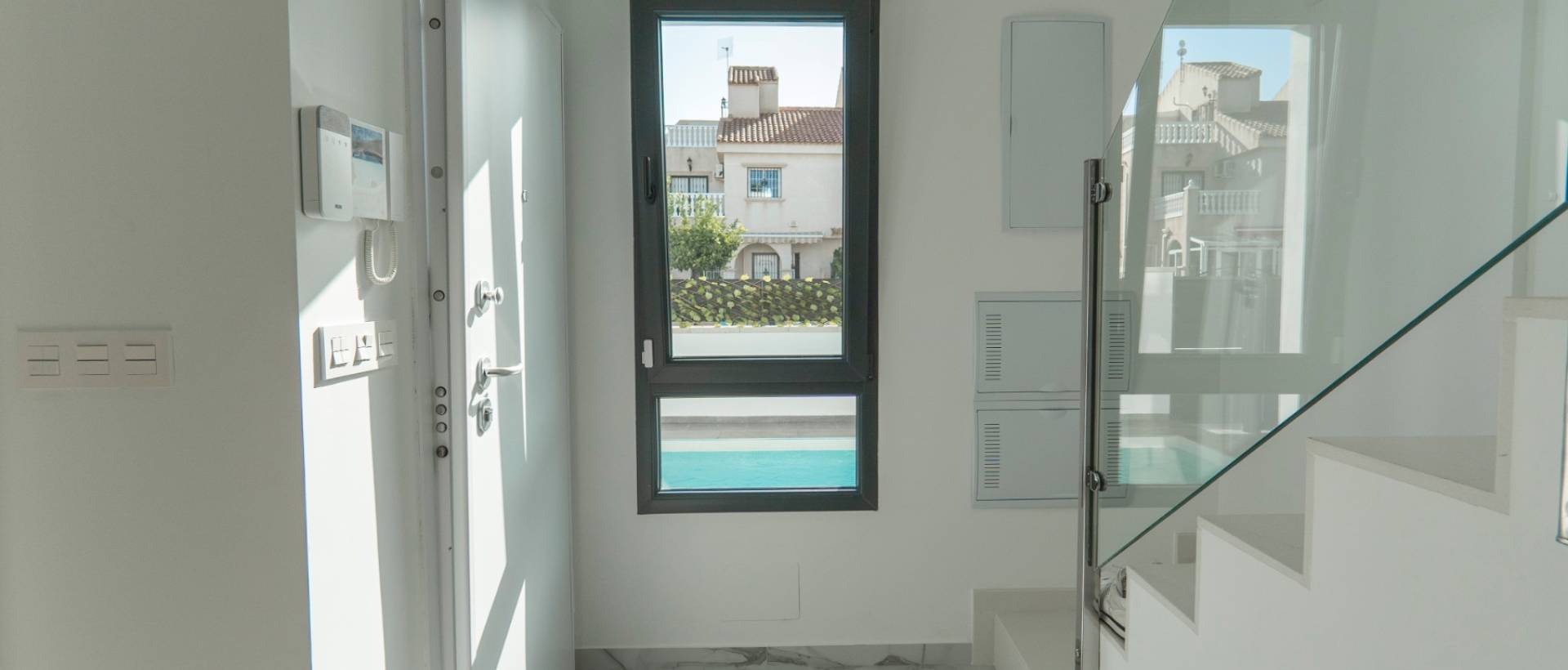 Reventa - Villa / Chalet - Torrevieja - La Florida