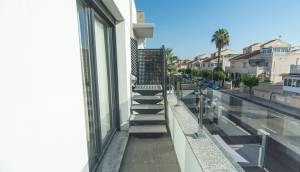 Reventa - Villa / Chalet - Torrevieja - La Florida