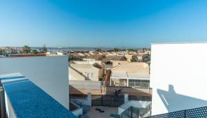 Reventa - Villa / Chalet - Torrevieja - La Florida