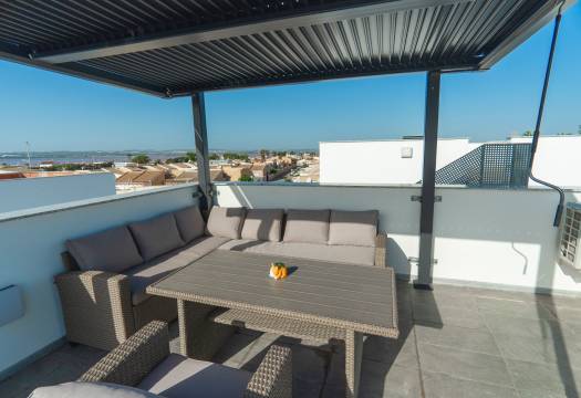 Reventa - Villa / Chalet - Torrevieja - La Florida
