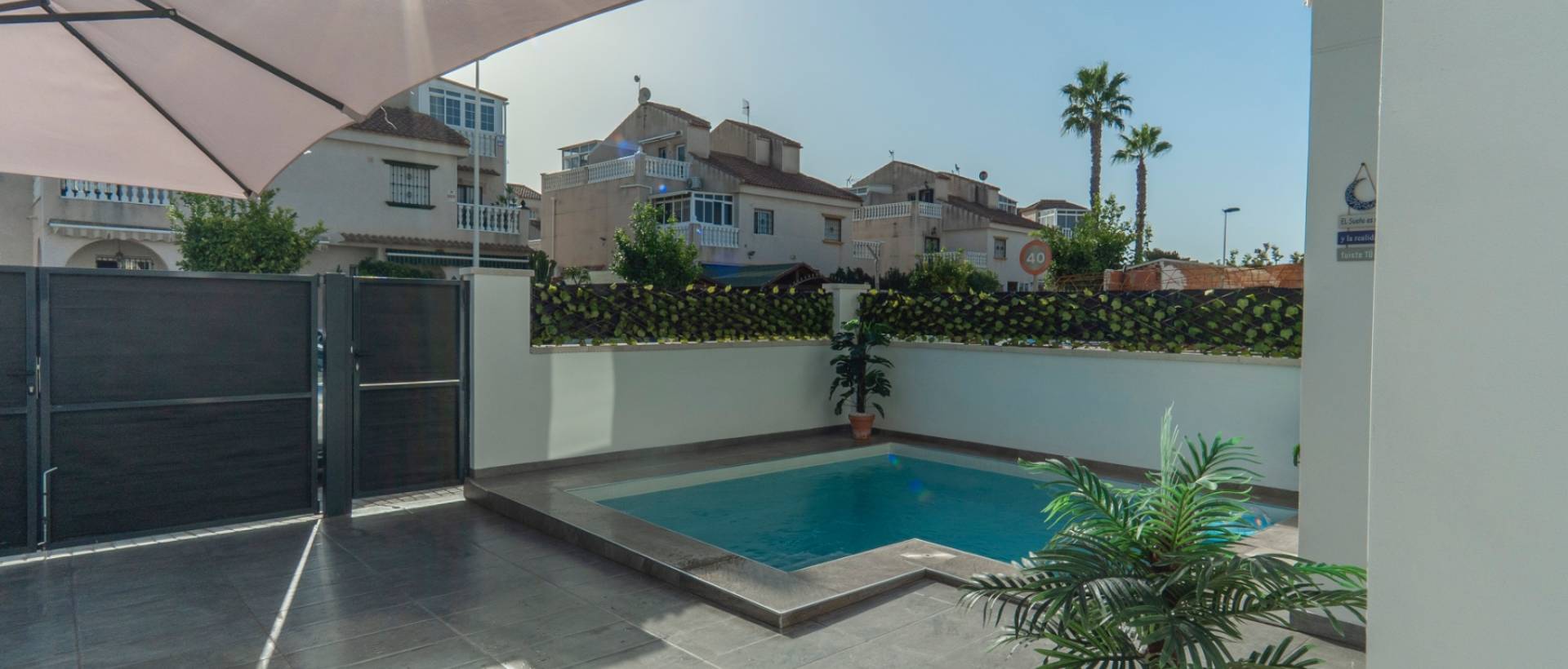 Reventa - Villa / Chalet - Torrevieja - La Florida