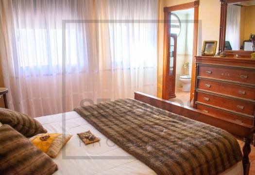 Reventa - Villa / Chalet - Guardamar del Segura