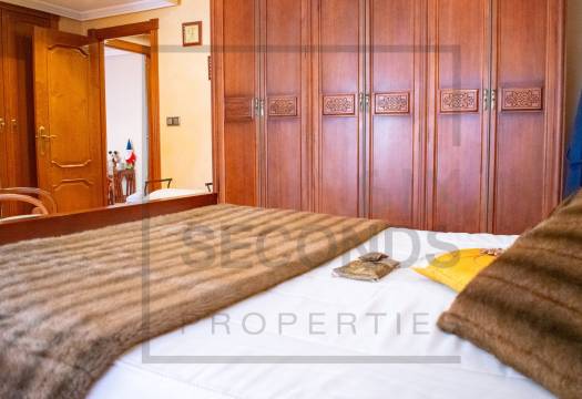 Reventa - Villa / Chalet - Guardamar del Segura