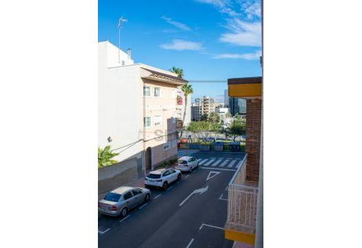 Reventa - Villa / Chalet - Guardamar del Segura