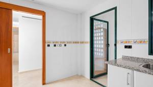 Resale - Apartment - Altea