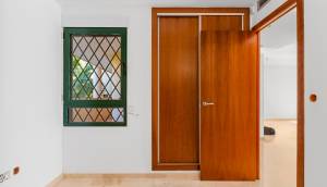 Resale - Apartment - Altea