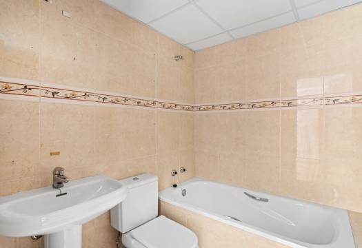 Resale - Apartment - Altea