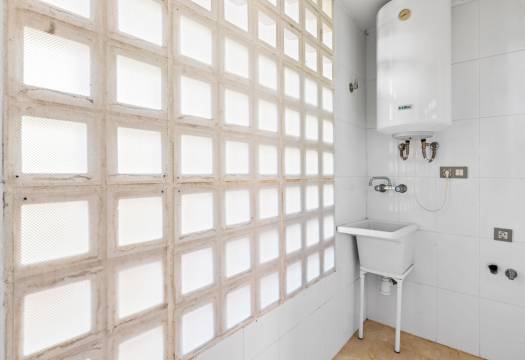 Resale - Apartment - Altea