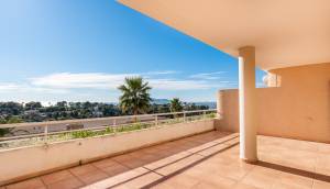Resale - Apartment - Altea