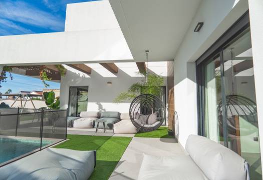 Reventa - Villa / Chalet - Ciudad Quesada - town