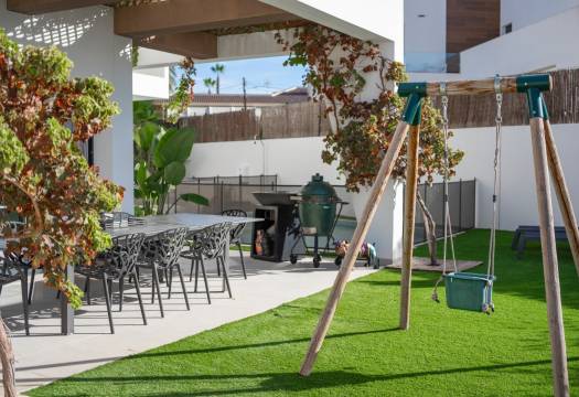 Reventa - Villa / Chalet - Ciudad Quesada - town