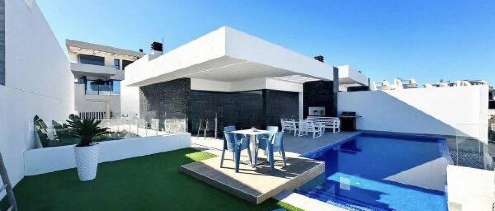 Resale - Villa - Ciudad Quesada - Altos del golf i