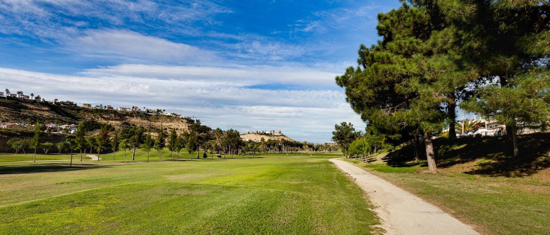 Resale - Villa - Ciudad Quesada - Altos del golf i