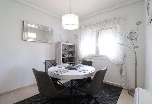 Reventa - Villa / Chalet - Benijofar - Monte Azul