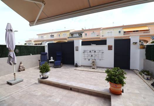 Reventa - Villa / Chalet - Benijofar - Monte Azul