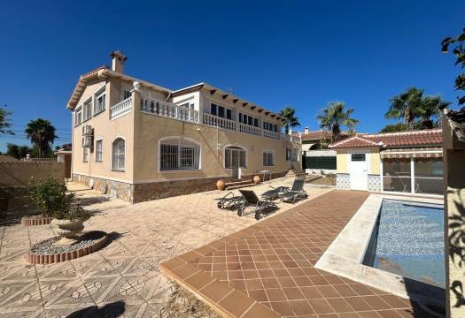 Reventa - Villa / Chalet - Ciudad Quesada - town