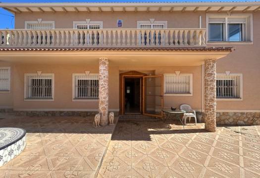Reventa - Villa / Chalet - Ciudad Quesada - town