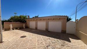 Reventa - Villa / Chalet - Ciudad Quesada - town