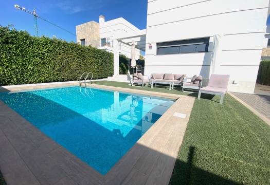 Resale - Villa - Ciudad Quesada - Doña Pepa