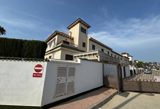 Villa - Resale - Ciudad Quesada - Rojales