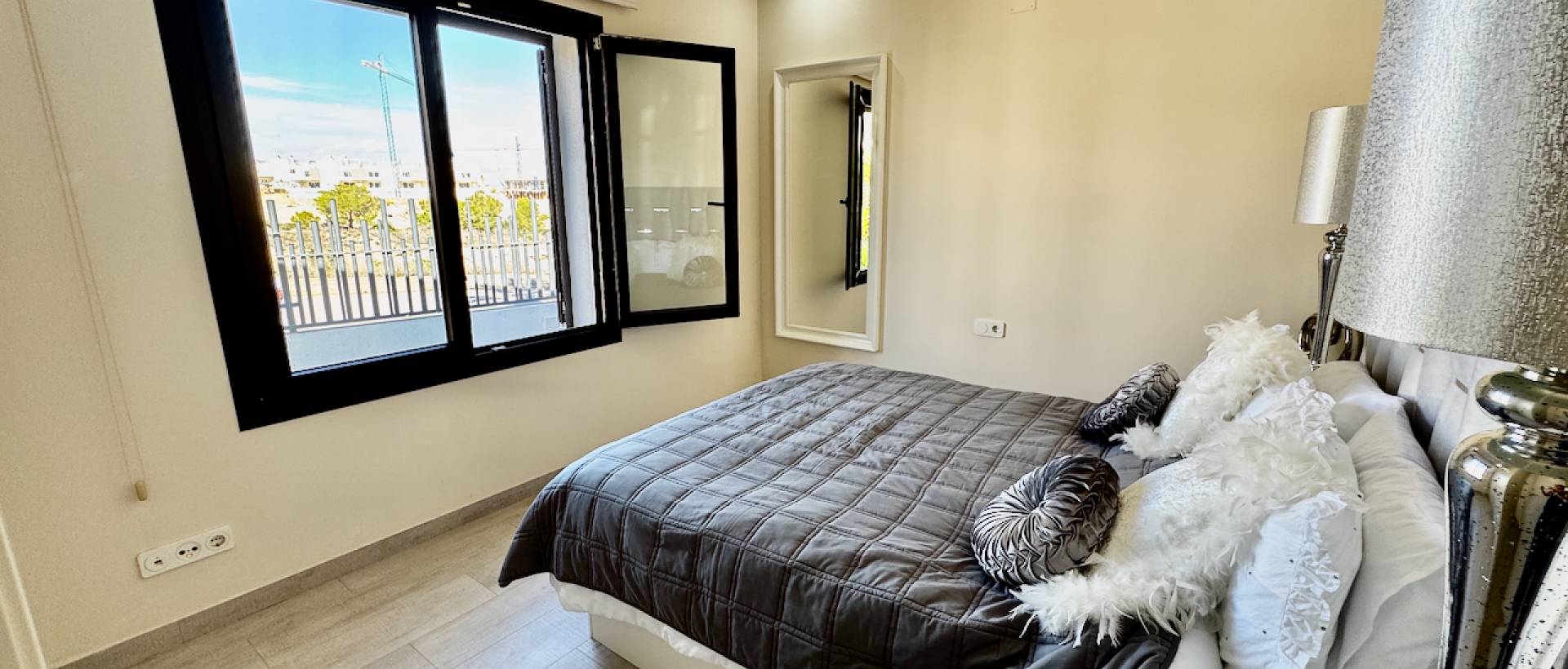 Reventa - Villa / Chalet - La Finca Golf