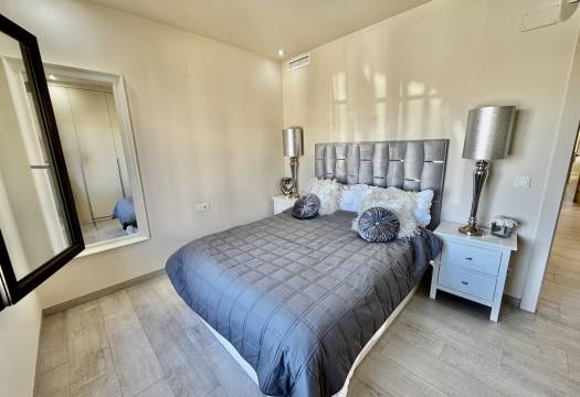 Reventa - Villa / Chalet - La Finca Golf