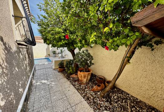 Resale - Villa - Ciudad Quesada