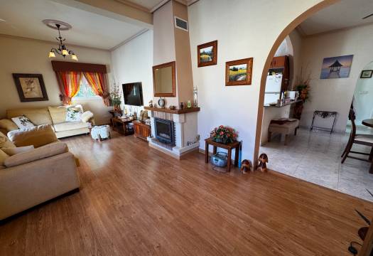 Resale - Villa - Ciudad Quesada