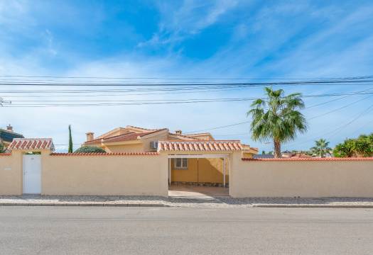 Resale - Villa - Ciudad Quesada