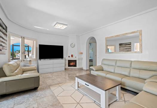 Resale - Villa - Ciudad Quesada