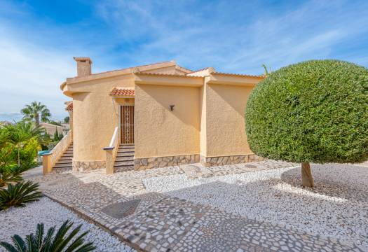 Resale - Villa - Ciudad Quesada