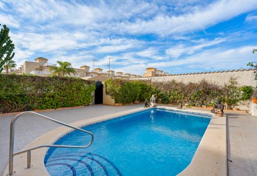 Reventa - Villa / Chalet - Ciudad Quesada