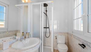 Resale - Finca / Country Property - Los Montesinos