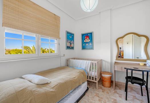 Resale - Finca / Country Property - Los Montesinos