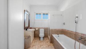 Resale - Finca / Country Property - Los Montesinos