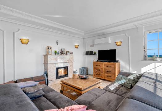 Resale - Finca / Country Property - Los Montesinos