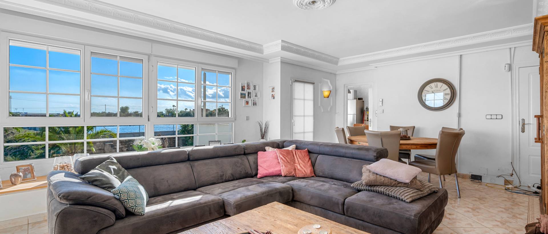 Resale - Finca / Country Property - Los Montesinos