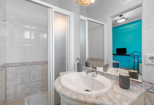 Resale - Finca / Country Property - Los Montesinos