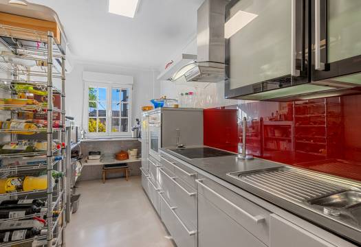 Resale - Finca / Country Property - Los Montesinos