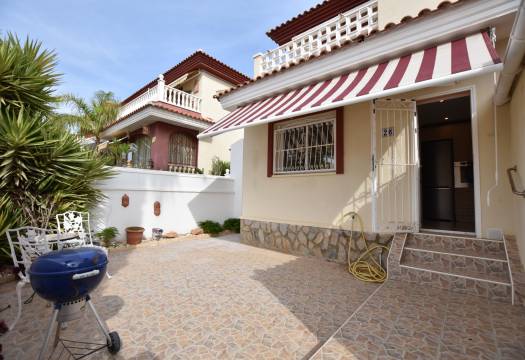 Reventa - Villa / Chalet - Ciudad Quesada - Doña Pepa
