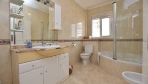 Reventa - Villa / Chalet - Ciudad Quesada - Doña Pepa