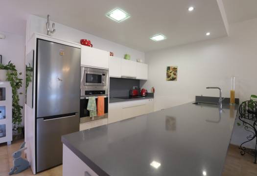 Resale - Villa - Benijofar